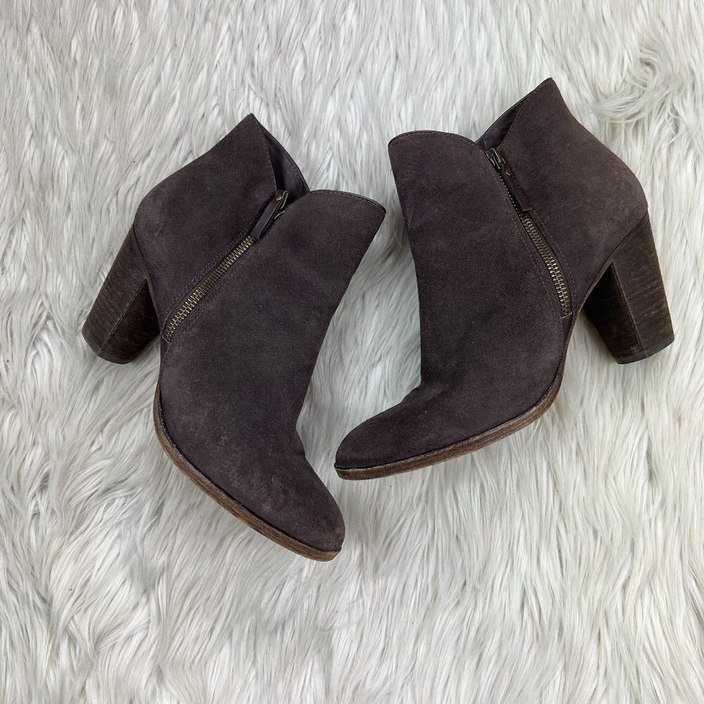 Cole Haan Women's 9 Java Brown Suede Hayes Booties Heeled Booties